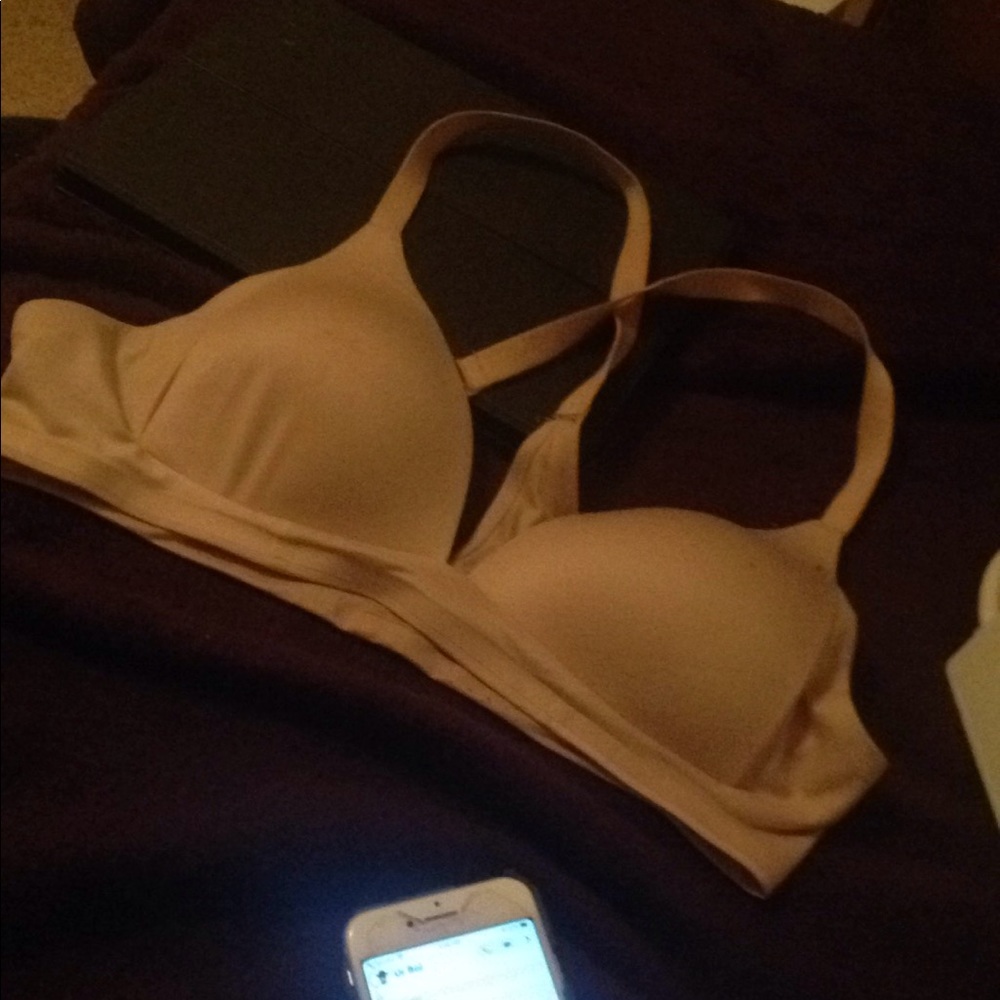 Women's bra .